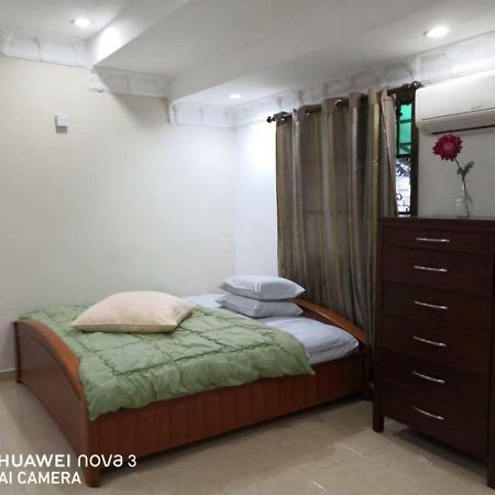 Ibu Home-To-Stay 巴西古丹 外观 照片