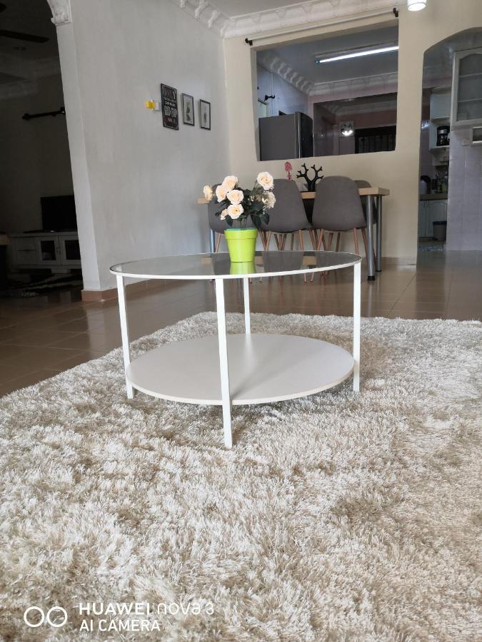 Ibu Home-To-Stay 巴西古丹 外观 照片